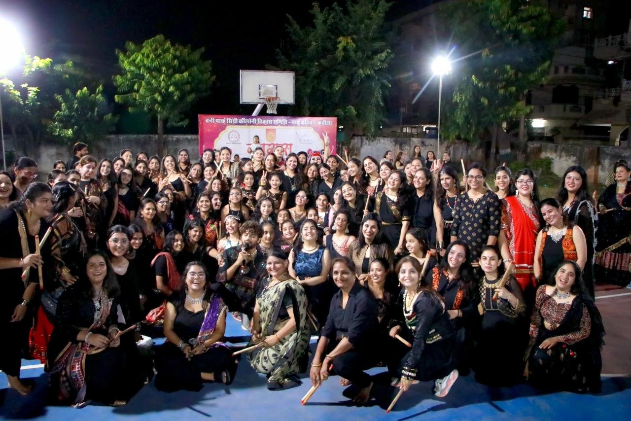Navraas community group
